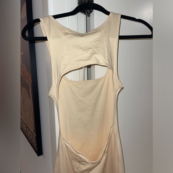 Alya Midi Dress Cream | NWT | Princess Polly - Picture 4 of 11